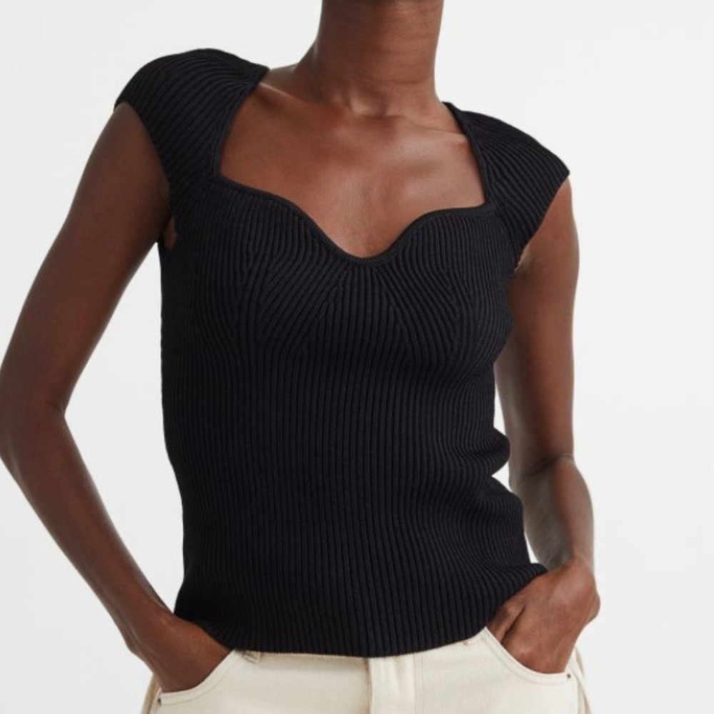 H&M Sweetheart Rib Knit Top
